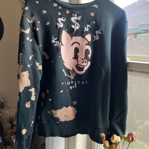 Vie + Riche Paris embroidered piggy head bleached pullover sweater - Picture 8 of 10